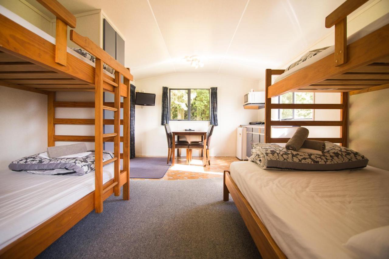 Stratford Motel & Holiday Park Buitenkant foto